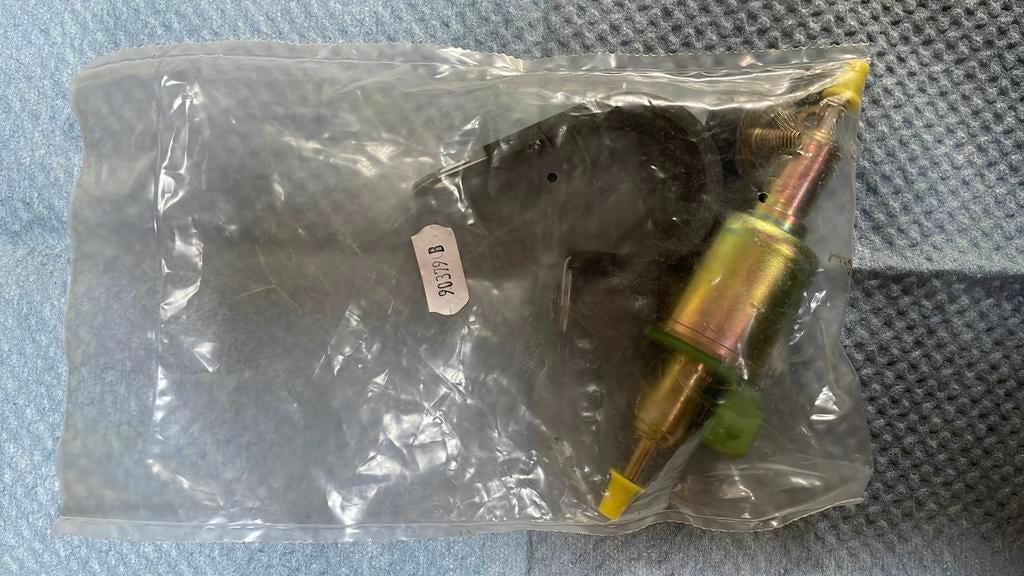 Webasto DP30 Brandstofpomp 24V (89373A/90379B) NIEUW geseald, Ophalen of Verzenden, Nieuw, Motor en Techniek