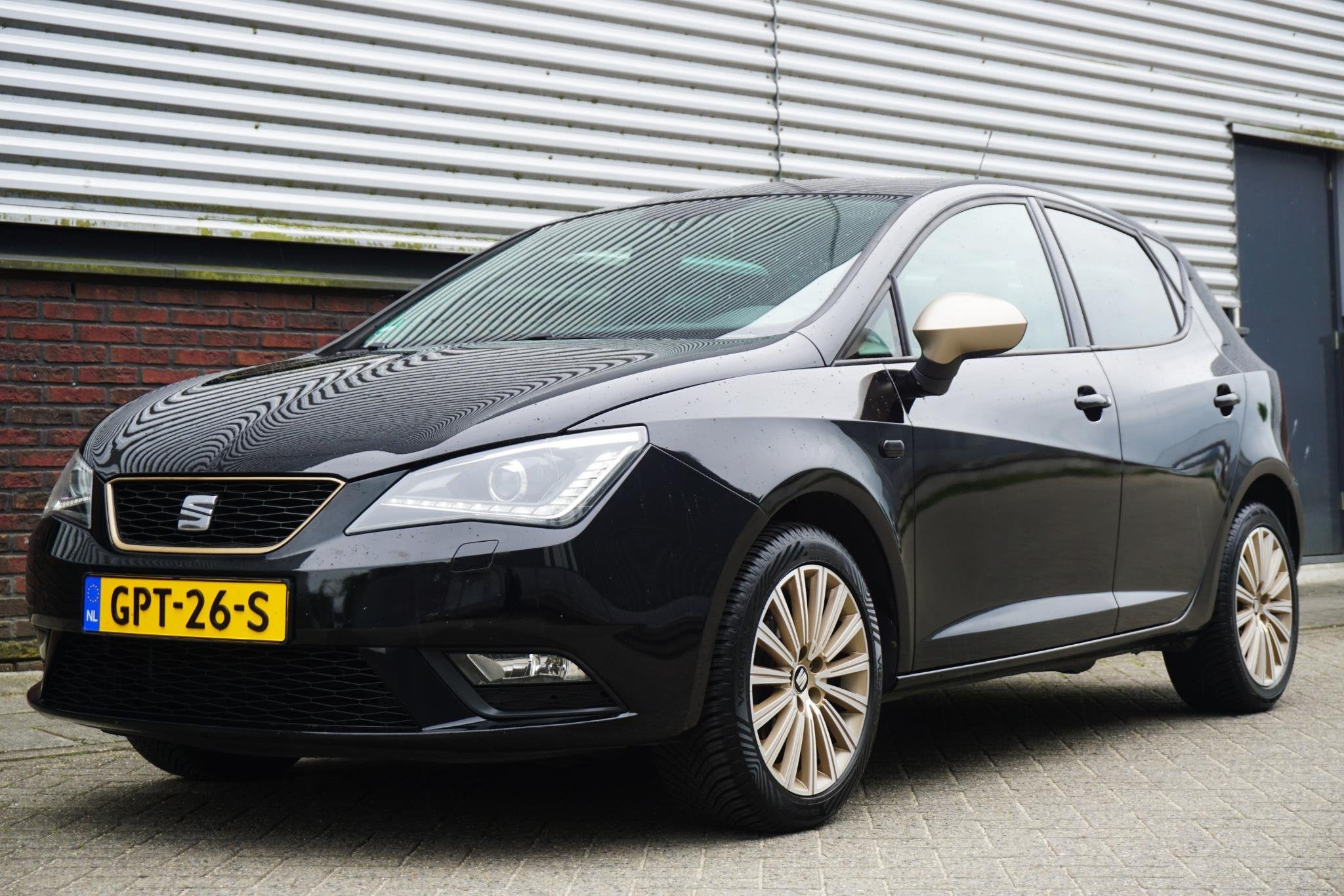 SEAT Ibiza ST 1.0 Navigatie/Xenon/Parkeersensor/All-Seasonba, Auto's, Seat, Stof, Gebruikt, Handgeschakeld, Geïmporteerd