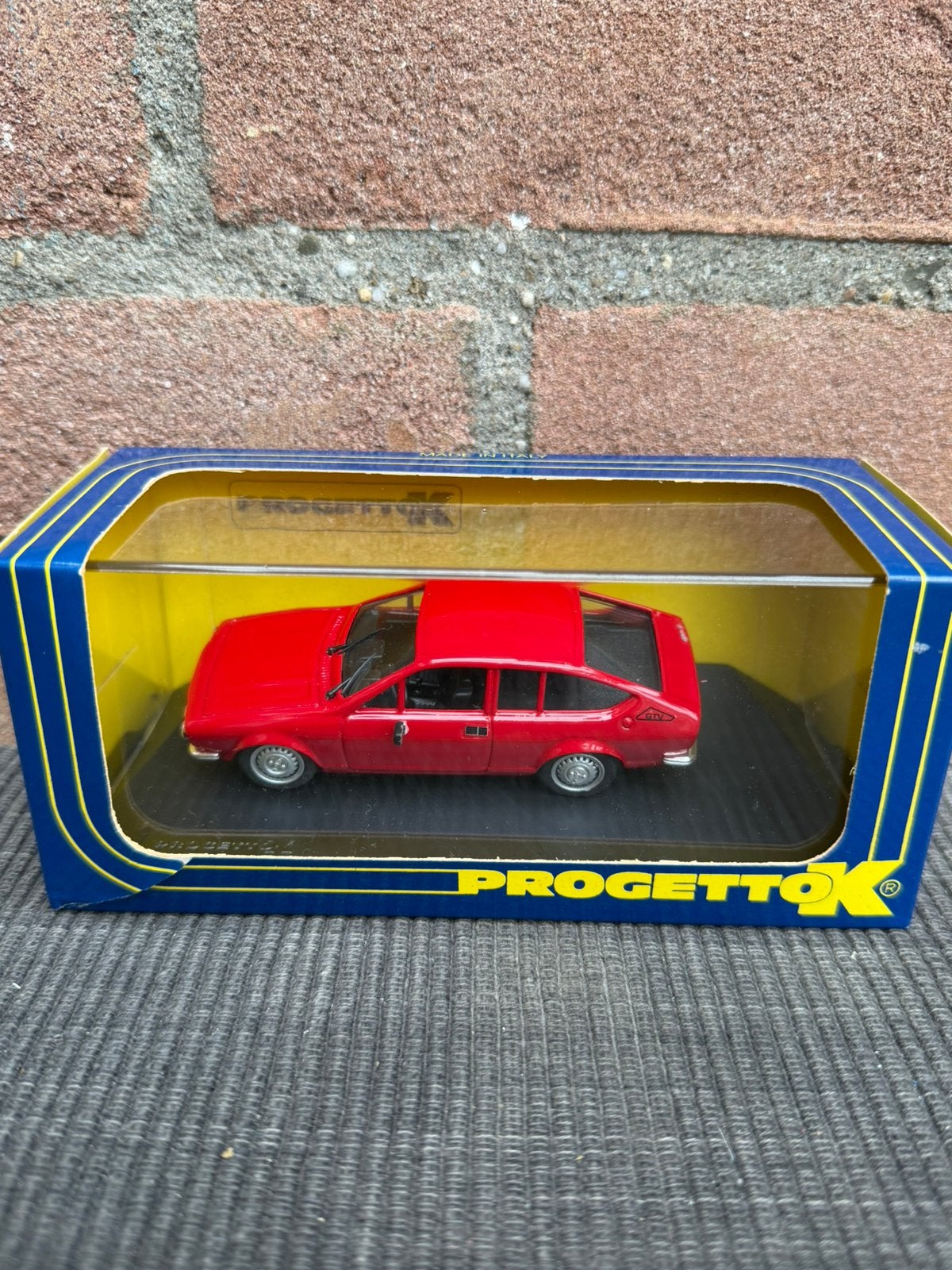 1:;3 Progetto K Alfa Romeo Alfetta GT, Ophalen of Verzenden, Zo goed als nieuw, Auto, Overige merken