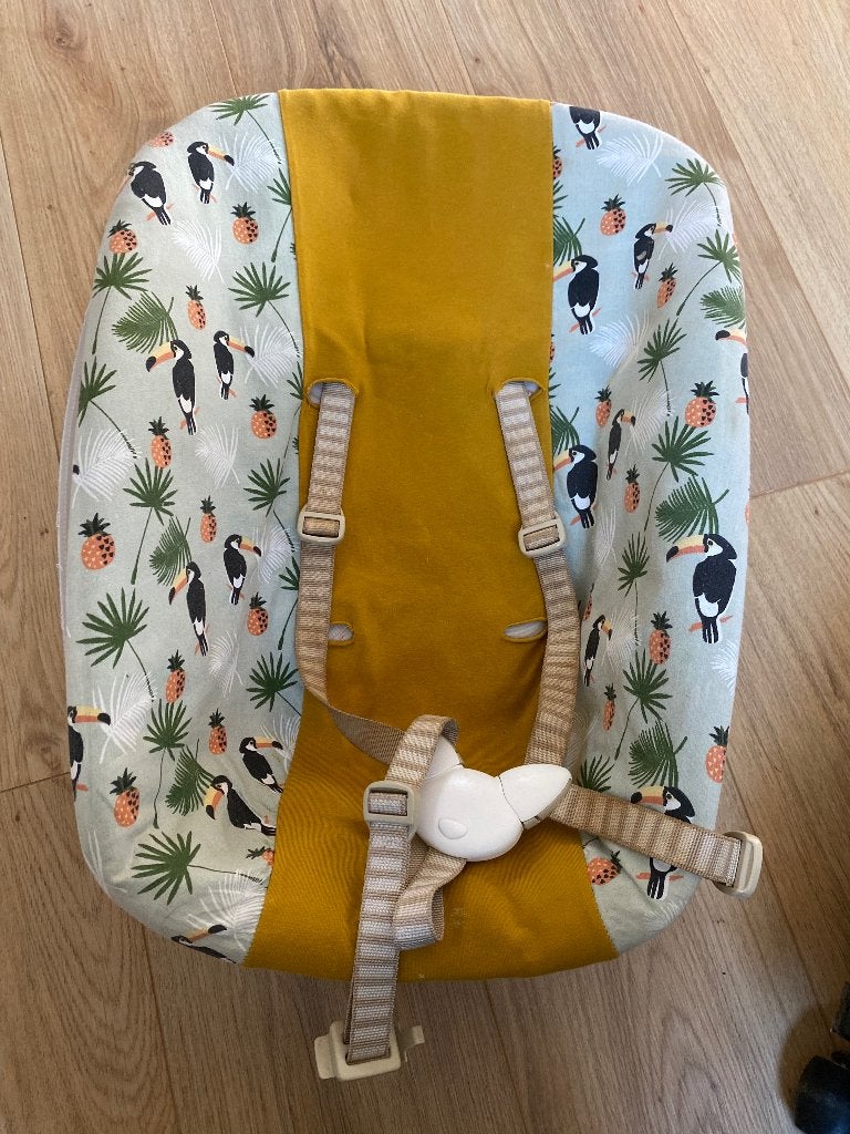 Stokke trip trap newborn set incl accessoires, Ophalen, Gebruikt, Meegroeistoel, Afneembaar eetblad