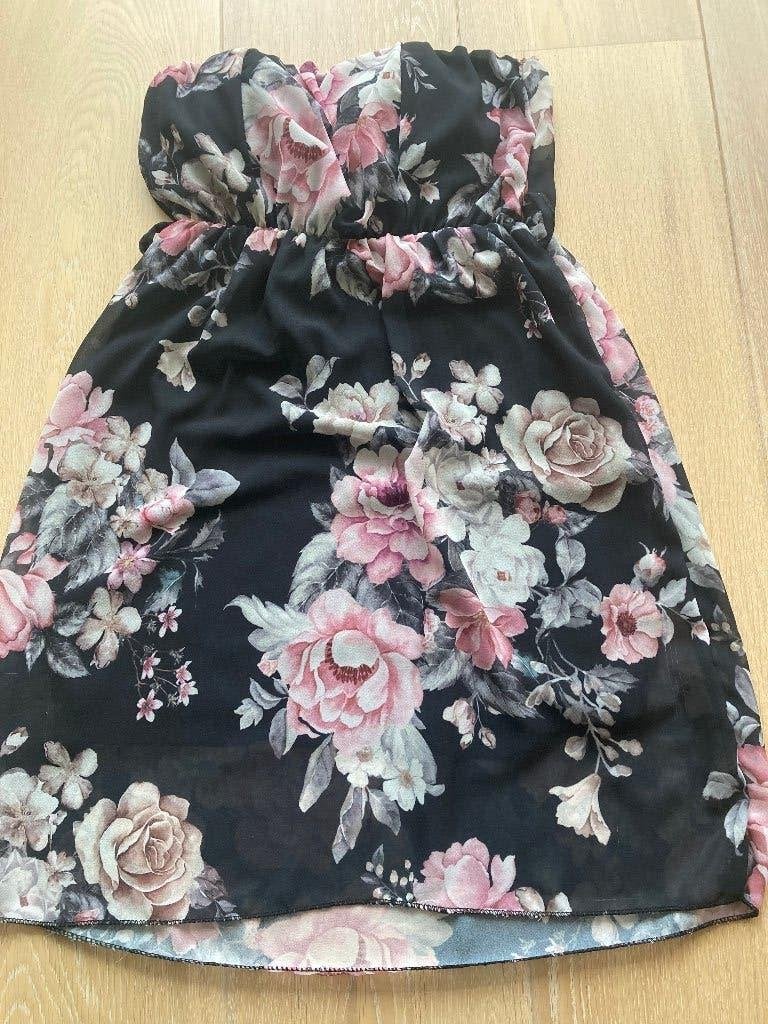 Mini jurkje, tuniek met rozen mt. 158, Ophalen of Verzenden, Gebruikt, Meisje, Jurk of Rok