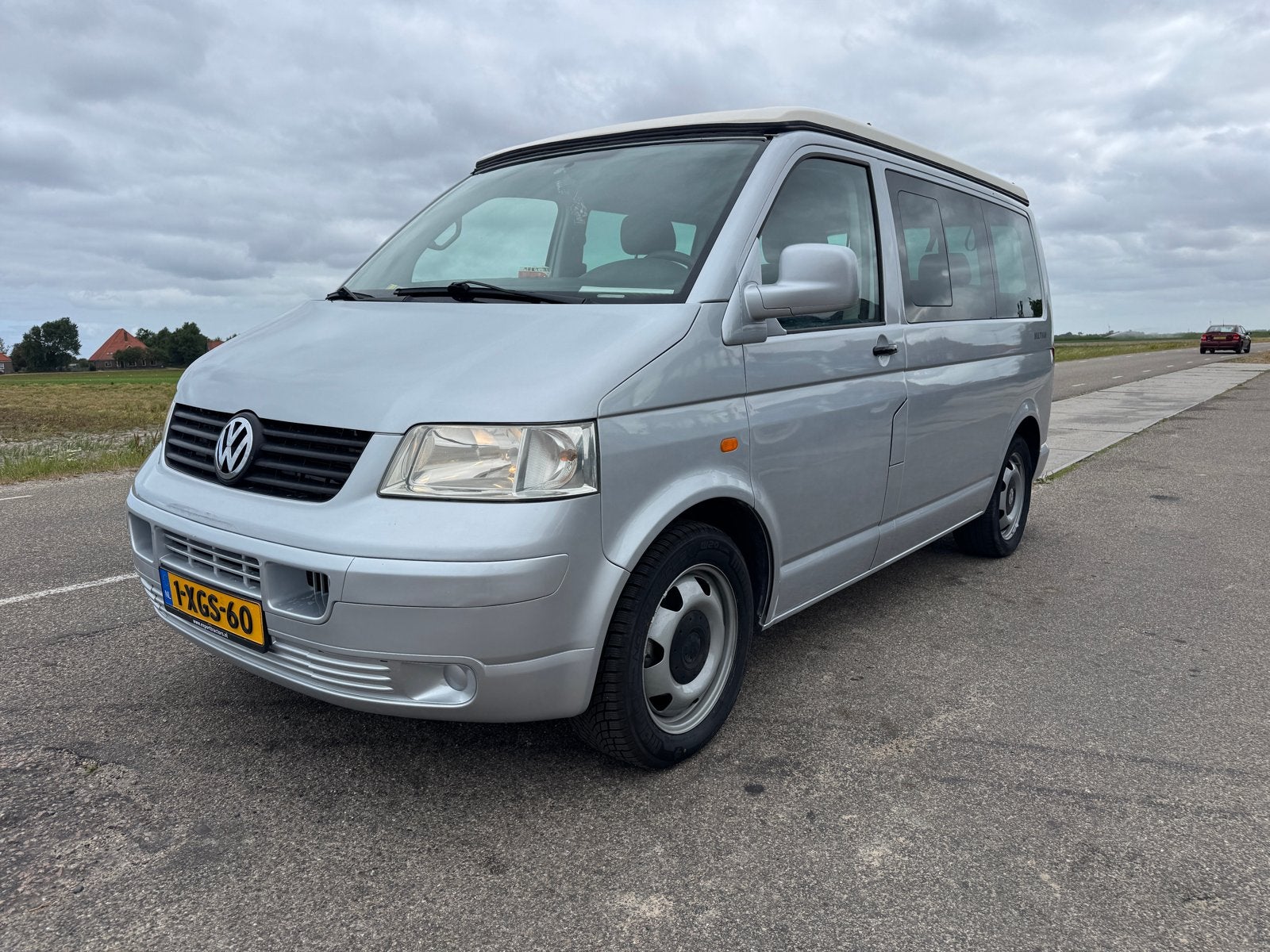 Volkswagen Multivan 2.5 TDI 96KW 2007 Grijs, Voorwielaandrijving, Overige carrosserieën, Bedrijf, 130 pk