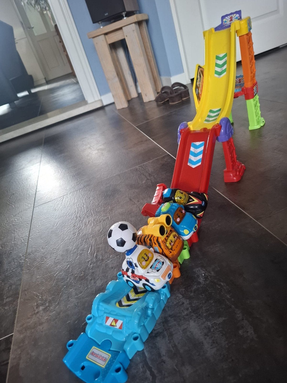 VTech Toet Toet Auto's Hellingbaan met diverse auto's, Ophalen of Verzenden, Gebruikt