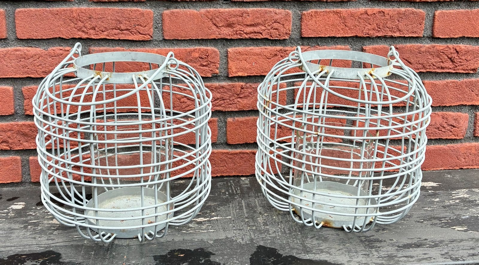 2 ijzeren lantaarns met glazen inzet voor de kaarsen, Ophalen of Verzenden