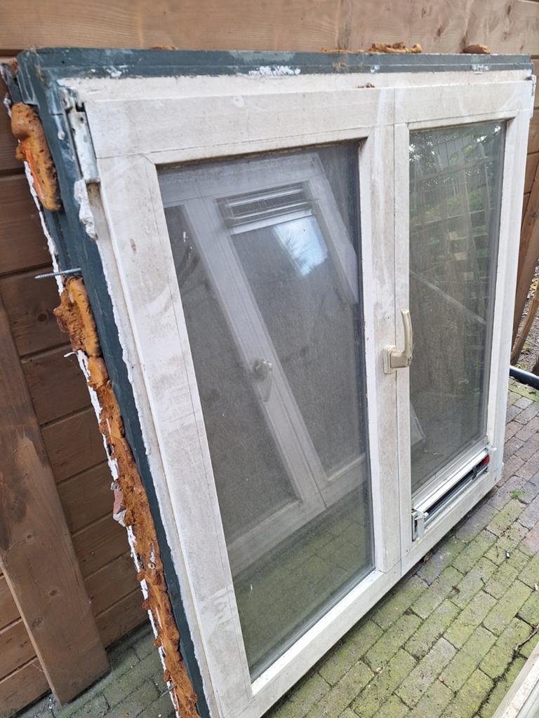 Gebruikte ramen 119.5 breed 124.5 hoog., 75 tot 150 cm, Gebruikt, Raamkozijn, Ophalen of Verzenden