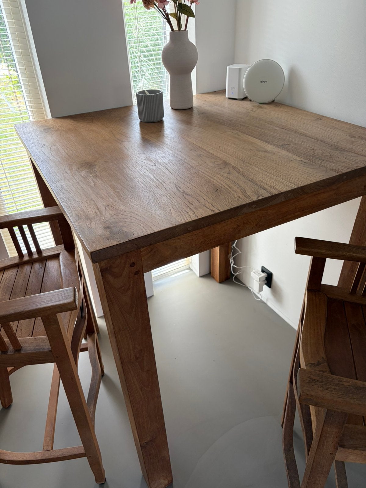 Teak tafel met 2 stoelen, Ophalen, Zo goed als nieuw, Minder dan 4 stoelen