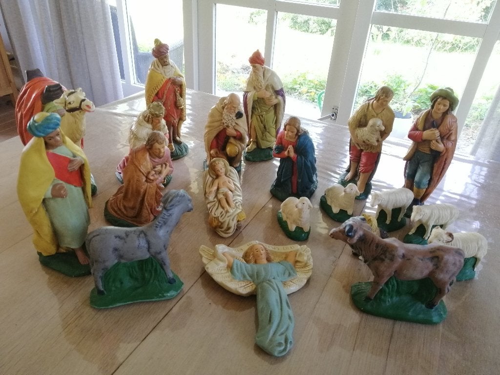 Grote kerstgroep met of zonder stal., Ophalen of Verzenden, Zo goed als nieuw