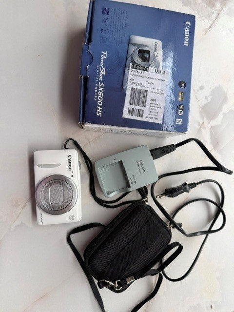 Canon PowerShot SX600 HS - gereserveerd, Ophalen, Gebruikt, Canon, Overige typen