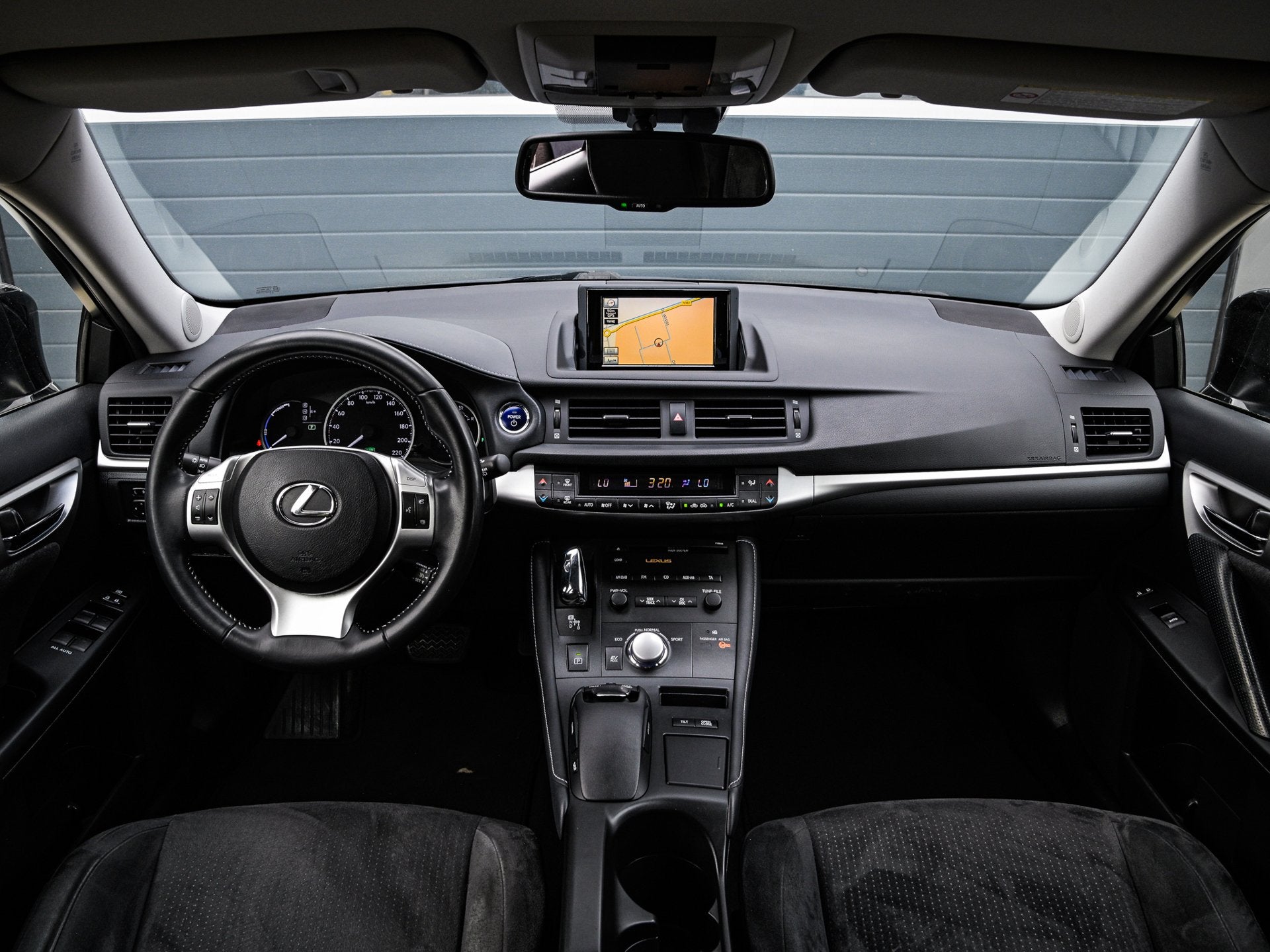 Lexus CT 200h Hybrid | Camera | Navi | Alcantara | Climate c, Euro 5, Gebruikt, Zwart, 4 cilinders