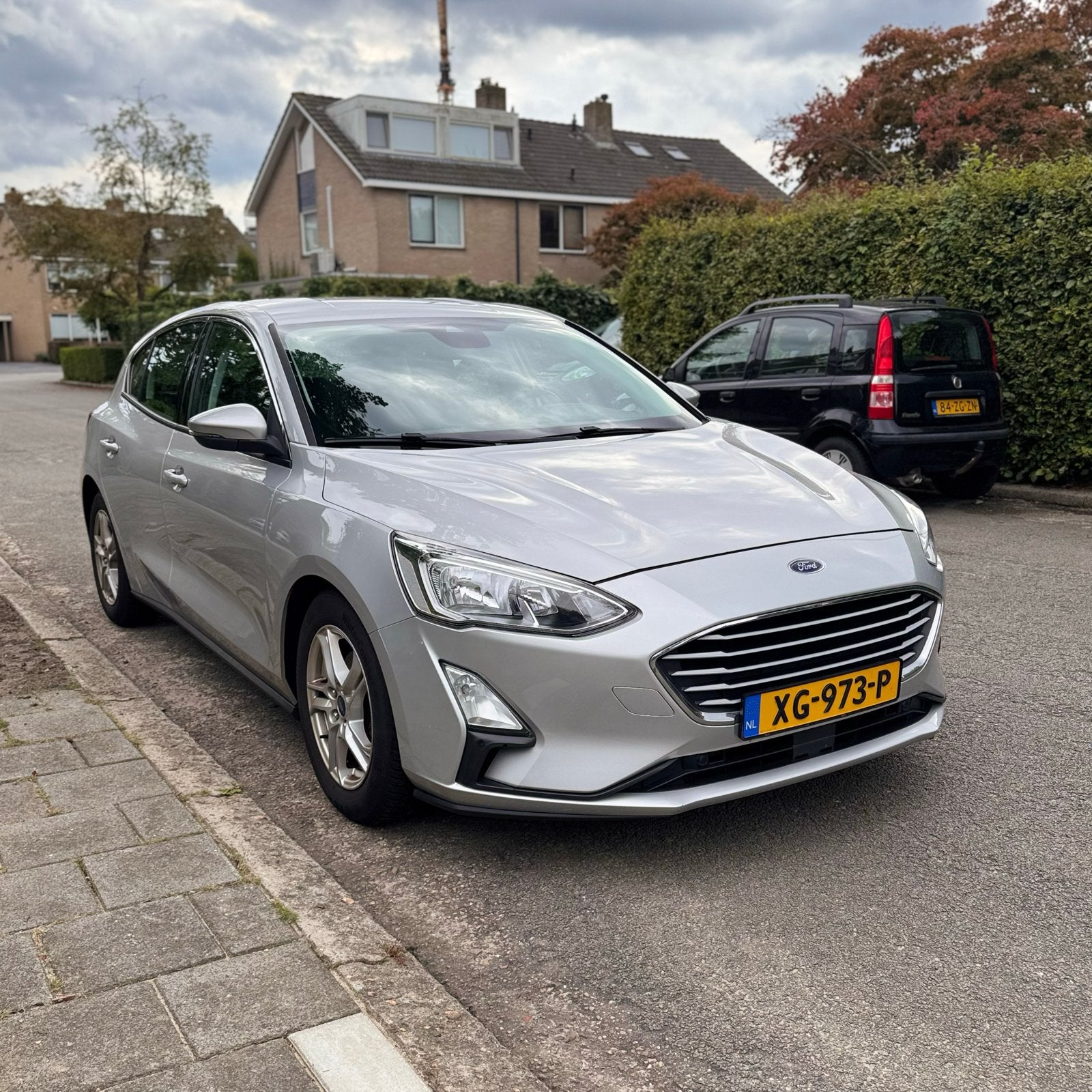 Ford Focus 1.0 Ecoboost 100pk 2019 Grijs, Stof, Zwart, 100 pk, Origineel Nederlands