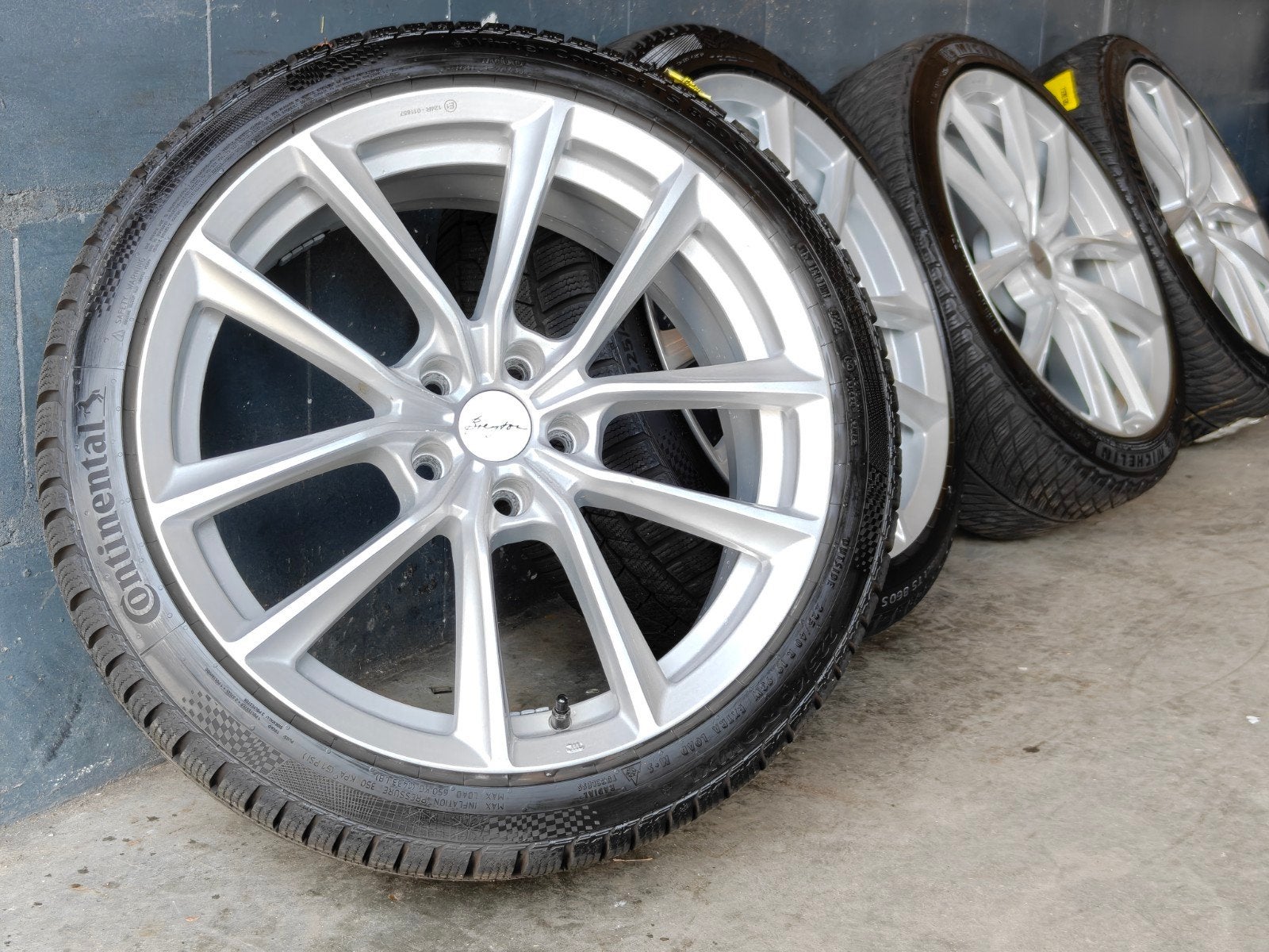 19" BMW 3 4 Serie G20 G21 Breyton Winterset TPMS, 19 inch, Gebruikt, Banden en Velgen, 2289CC