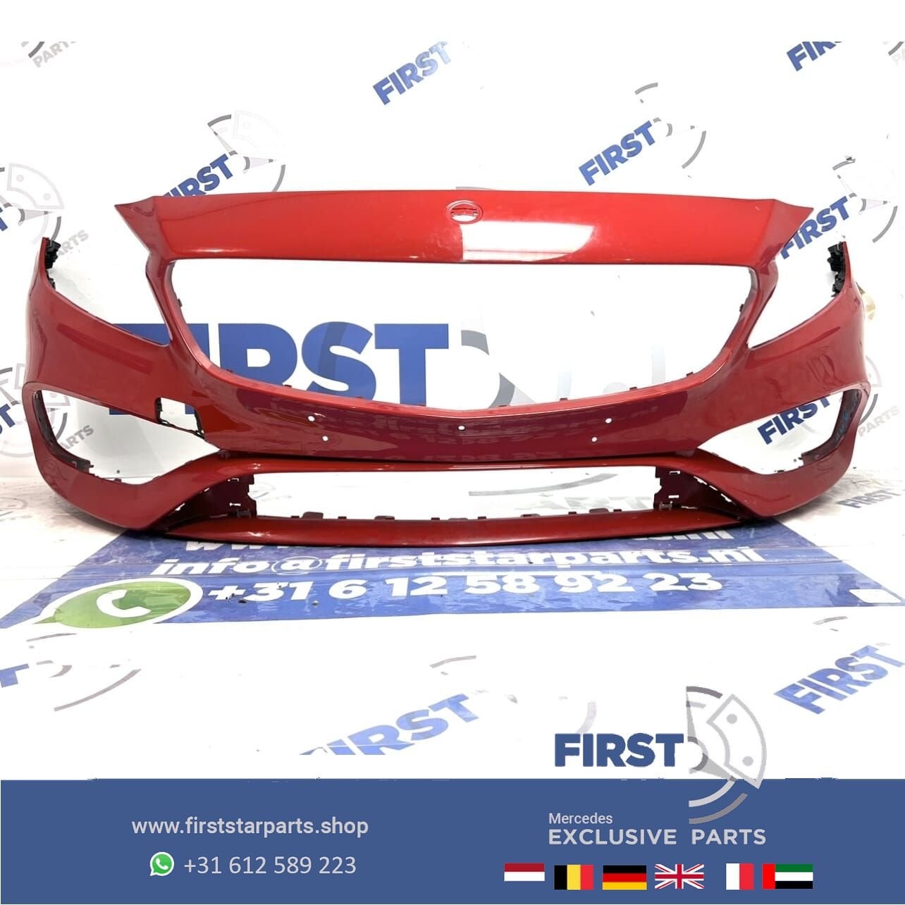 W176 Facelift AMG Voorbumper 2013-2019 ROOD WIT ZWART GRIJS, Gebruikt, -, Voor, Ophalen of Verzenden