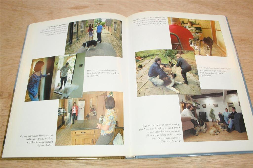 Uw Hond Natuurlijk de Baas — Opvoeding en Training, Ophalen of Verzenden, Zo goed als nieuw, Honden