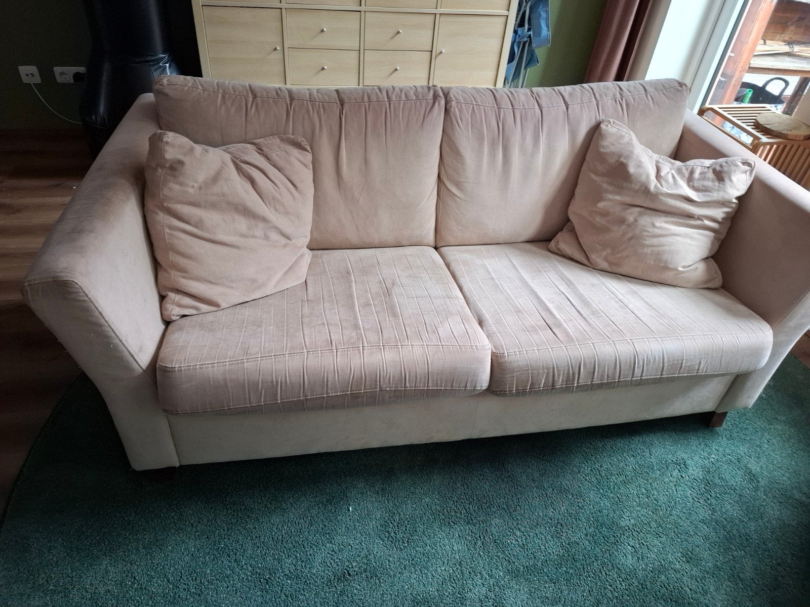 Comfortabele 2-zits bank, beige stof, Huis en Inrichting, Banken | Bankstellen, Ophalen, Gebruikt, 150 tot 200 cm, Tweepersoons