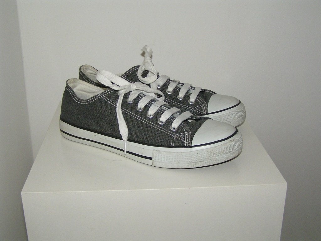 Zwarte canvas sneaker maat 38., Zwart, Nieuw, Ophalen of Verzenden, Sneakers of Gympen
