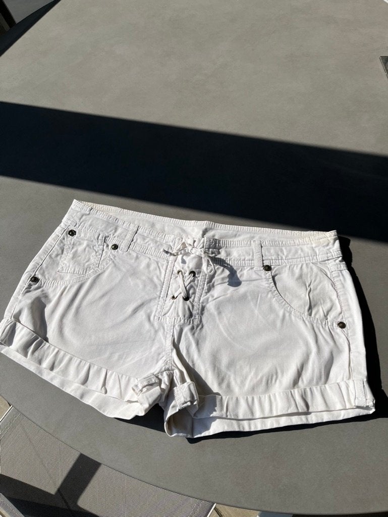 Witte Naf-Naf short, maat 42, Kleding | Dames, Naf-Naf, Kort, Verzenden, Wit