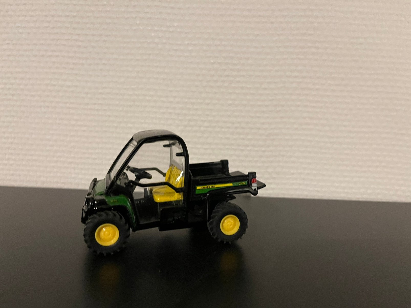 John deere gator 855D siku 1:32, Ophalen of Verzenden, Zo goed als nieuw, Tractor of Landbouw, SIKU