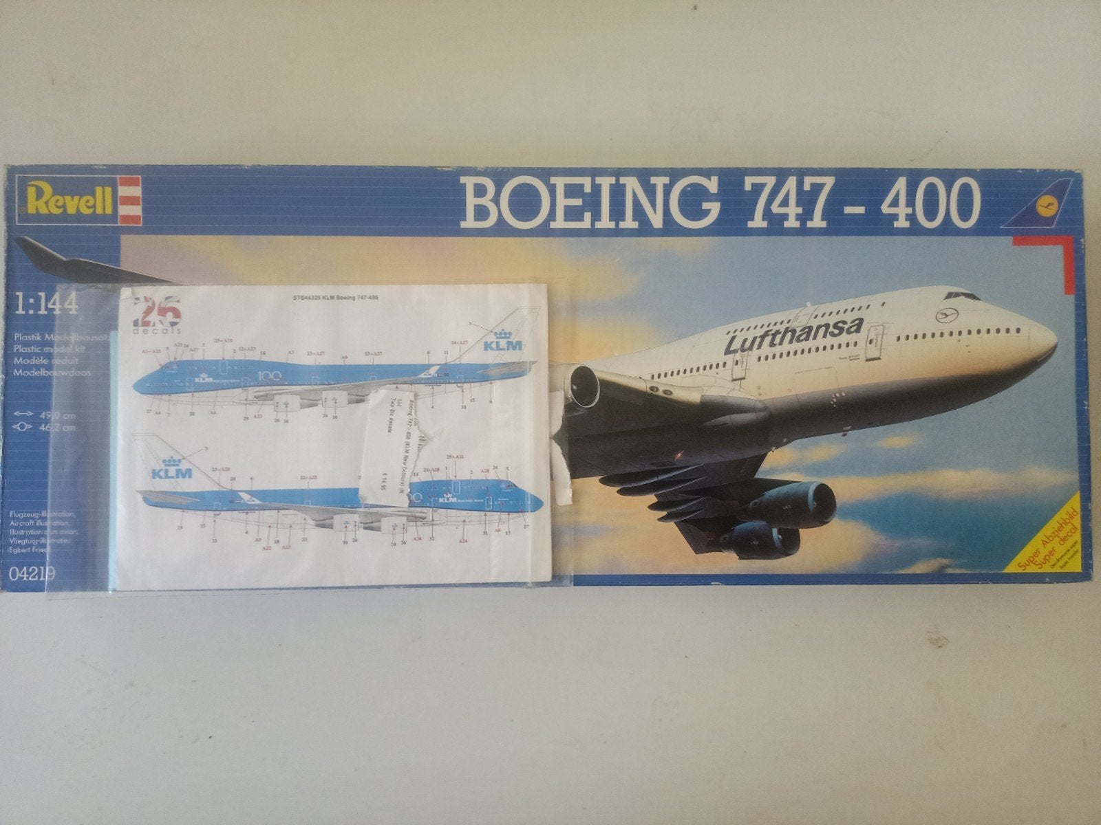 Revell 1/144 Boeing 747-400 + KLM decals, Ophalen of Verzenden