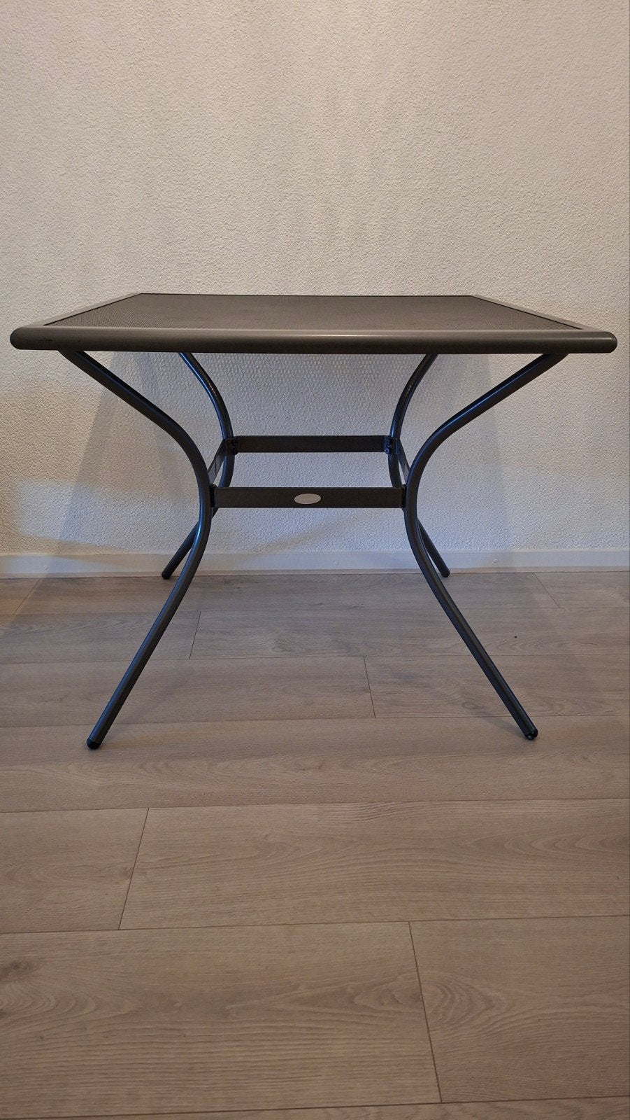 Mooie metalen tuintafel., Ophalen, Zo goed als nieuw