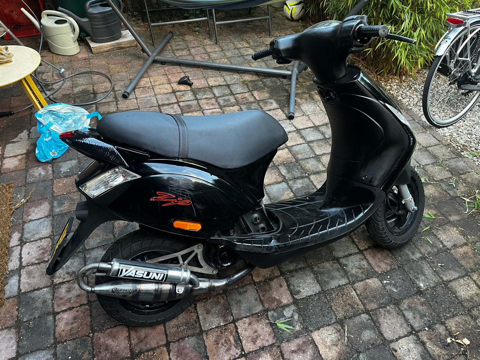 Zip 70 cc met wok, Ophalen, Tweetakt, Gebruikt, Maximaal 45 km/u
