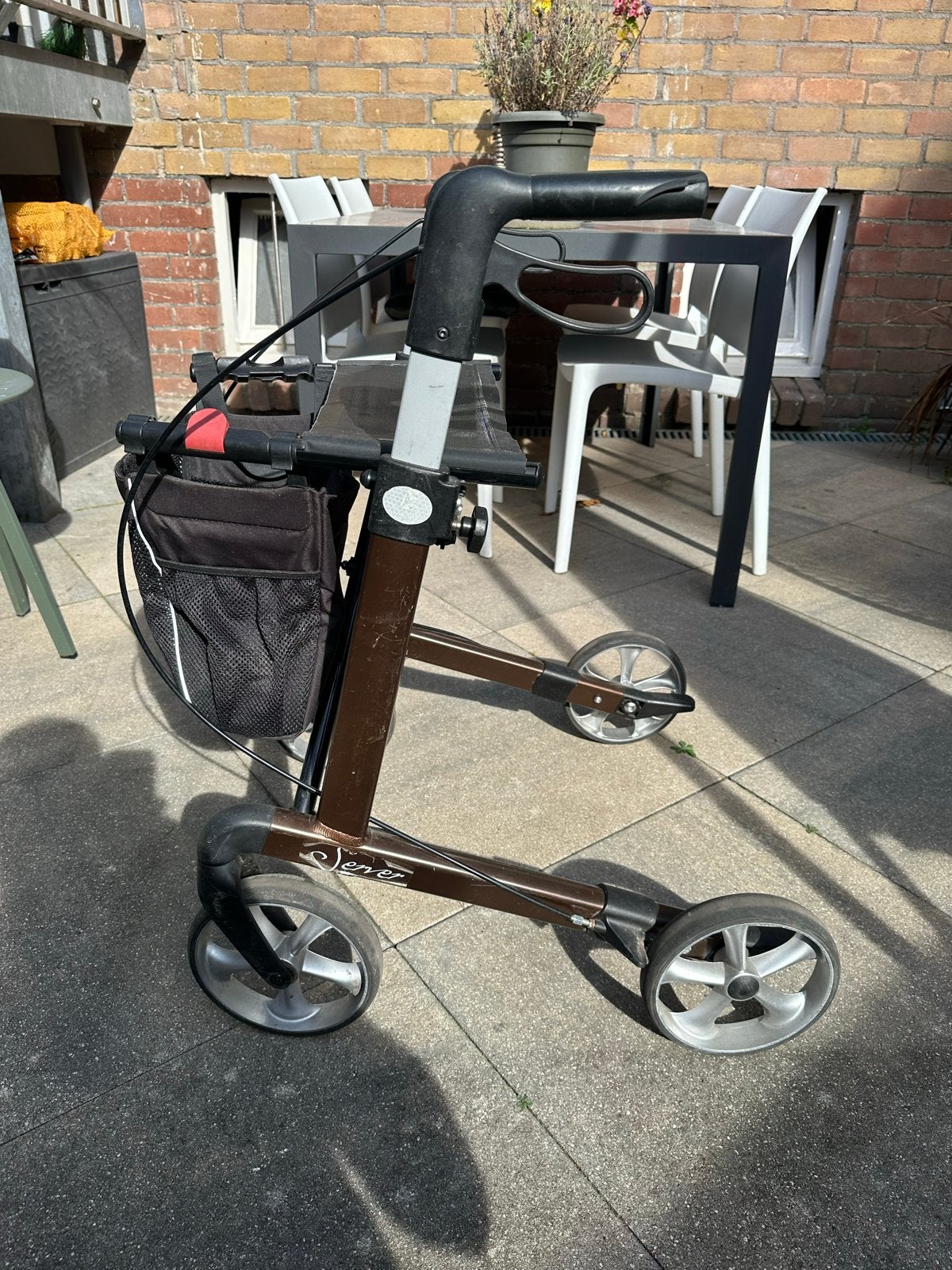 Rehasense Server lichtgewicht rollator, Diversen, Ophalen of Verzenden, Lichtgewicht, Gebruikt