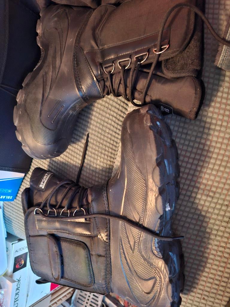 Zwarte waterdichte boots maat 39, Ophalen of Verzenden, Zwart