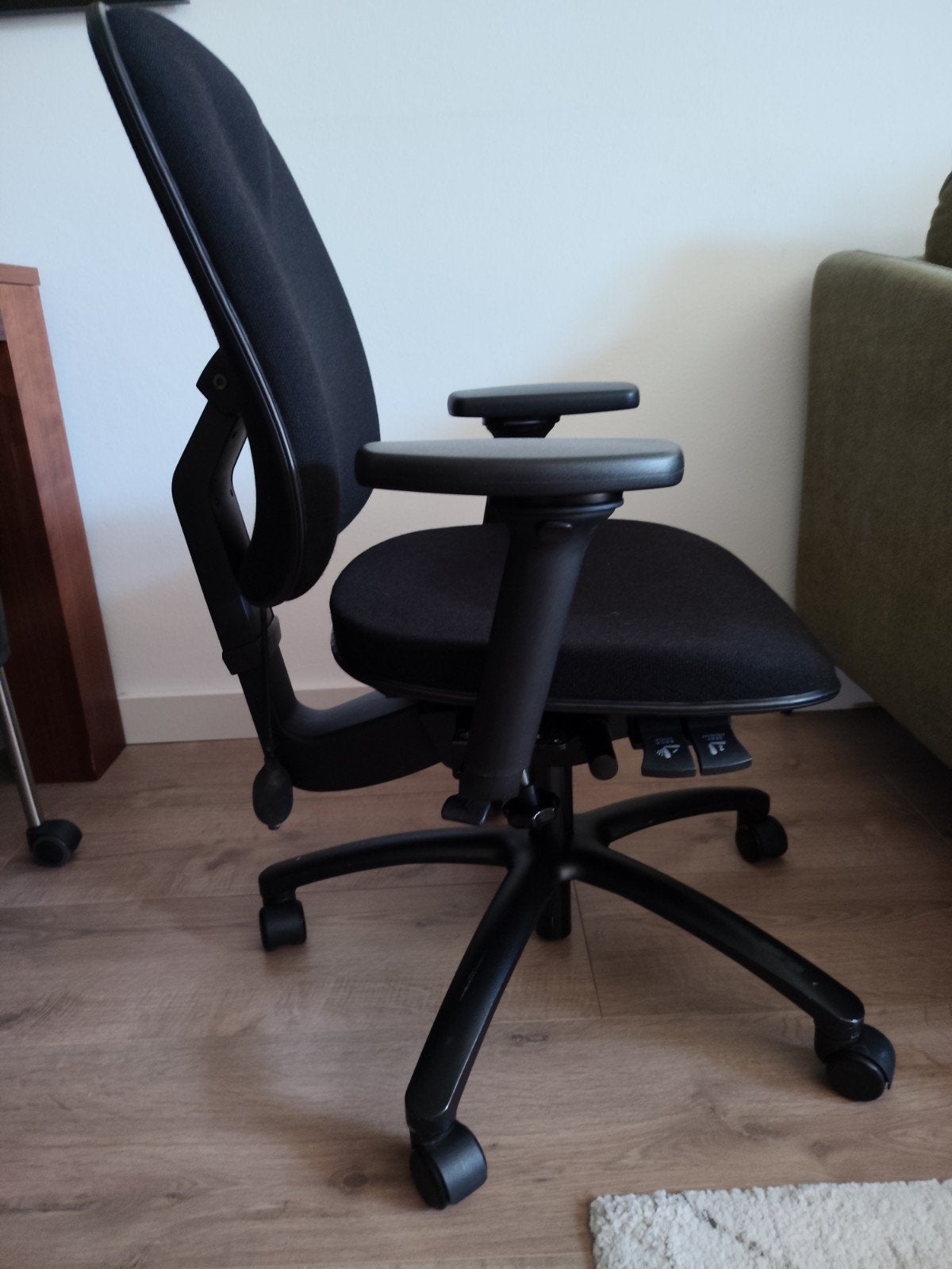 Ergonomische Bureaustoel - Höganäs +361 Officeline, Ophalen, Zwart