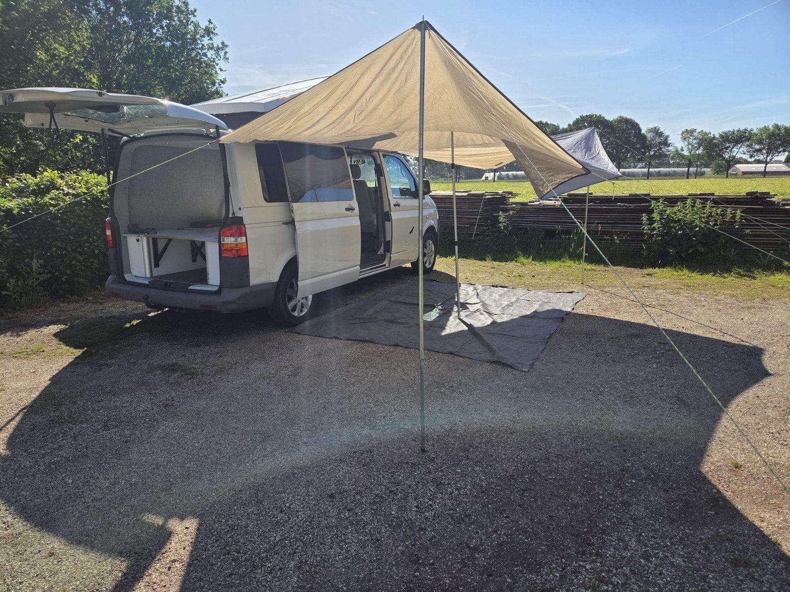 VW T5 Camperbus met hefdak en complete inrichtin, Buscamper of Camperbus, Volkswagen, Tot en met 2, Particulier