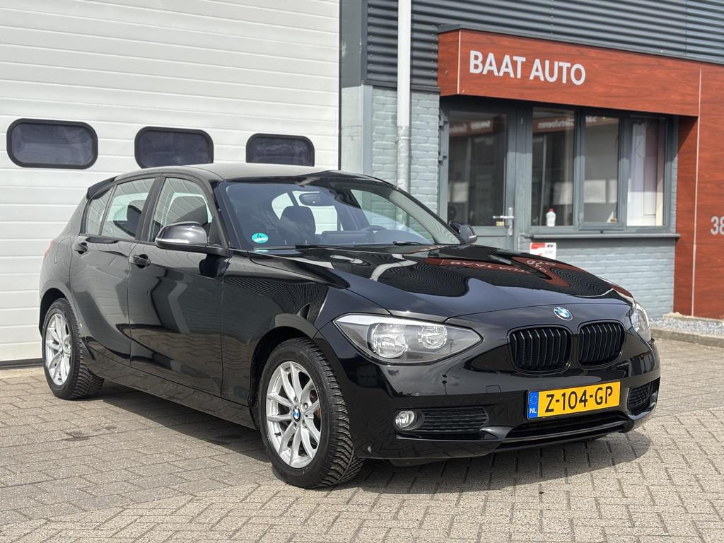 BMW 1-serie 116i Limited Edition NIEUWE KETTING + APK 2012 z, Auto's, 1-Serie, Euro 5, 4 cilinders, Zwart