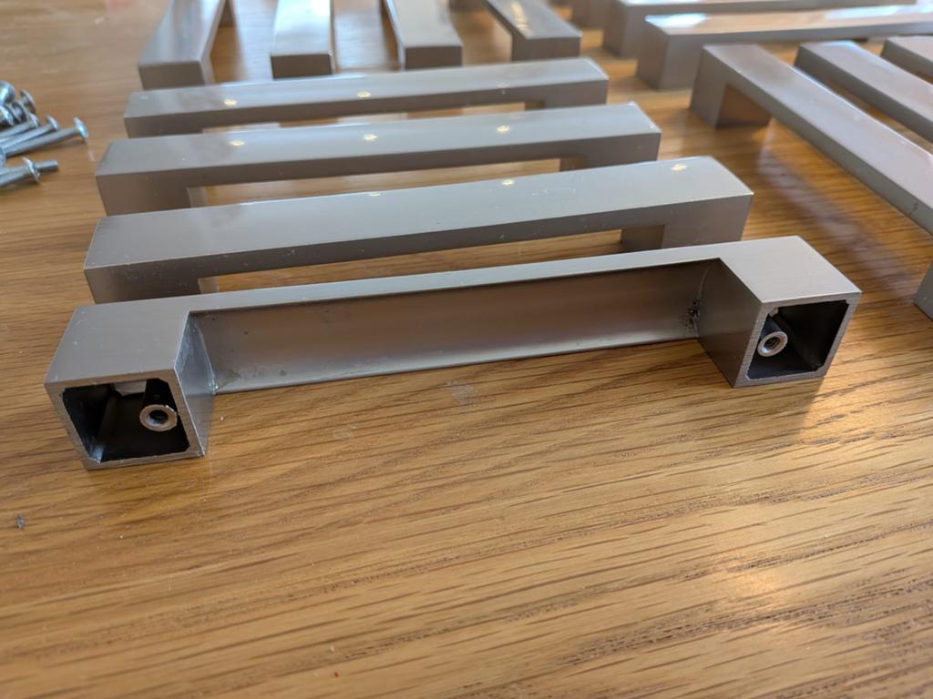 Set van 16 Keukengrepen met Schroeven, Ophalen, Gebruikt, 100 tot 250 mm, Overige typen