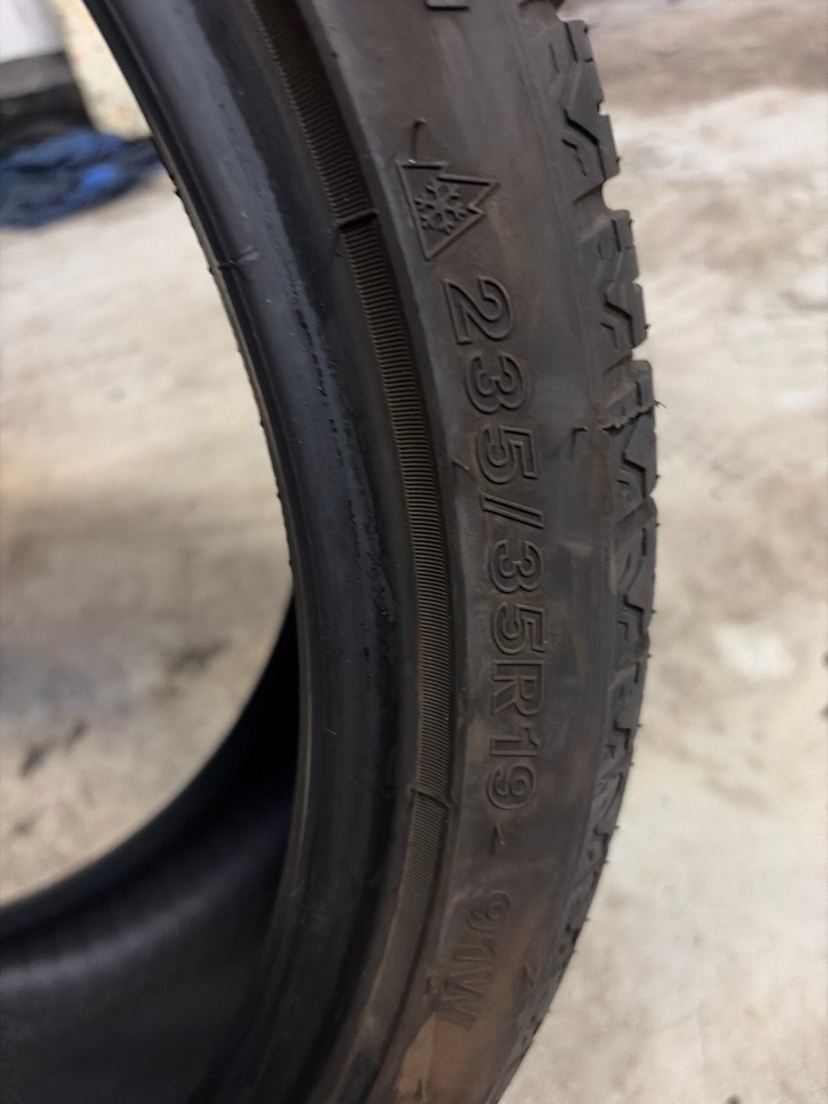Goodride All Season Banden 235/35R19 91W, 19 inch, Gebruikt, Ophalen of Verzenden, 235 mm