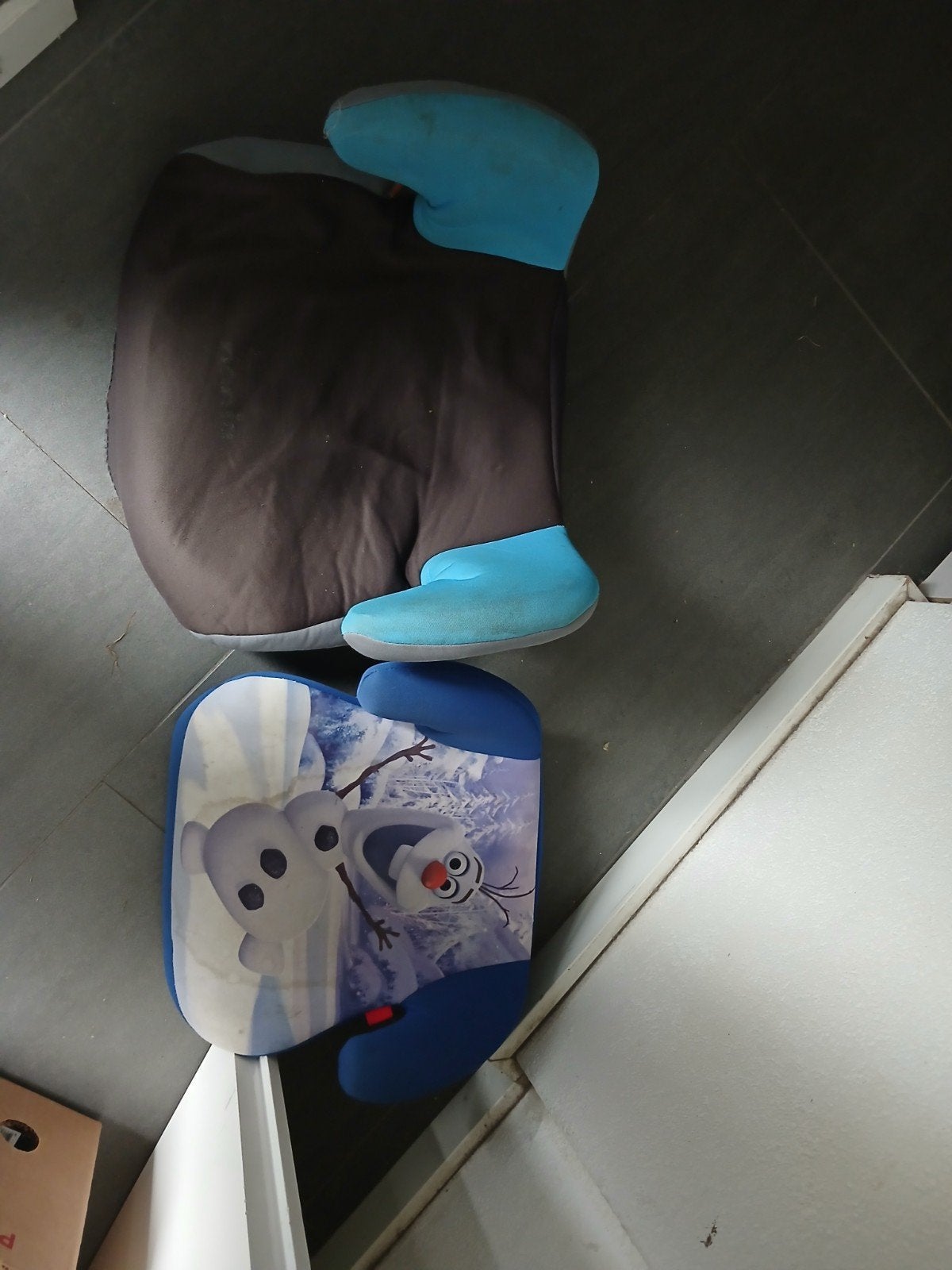 2 Verhogers voor kinderzitje - Zakje snoep of chocoladereep, Kinderen en Baby's, Autostoeltjes, Ophalen of Verzenden