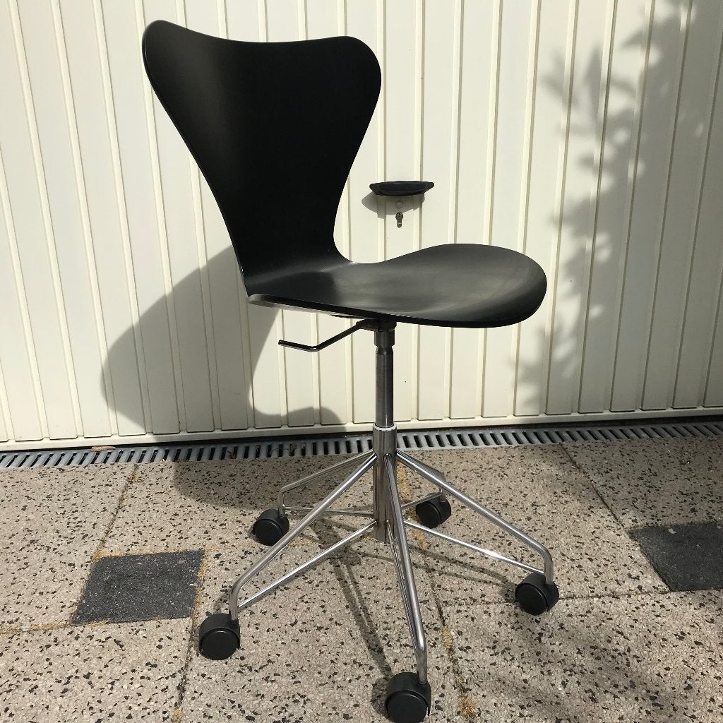 Fritz Hansen vlinder stoel 3117 bureaustoel zwart vintage, Huis en Inrichting, Gebruikt, Zwart, Ophalen of Verzenden, Nvt