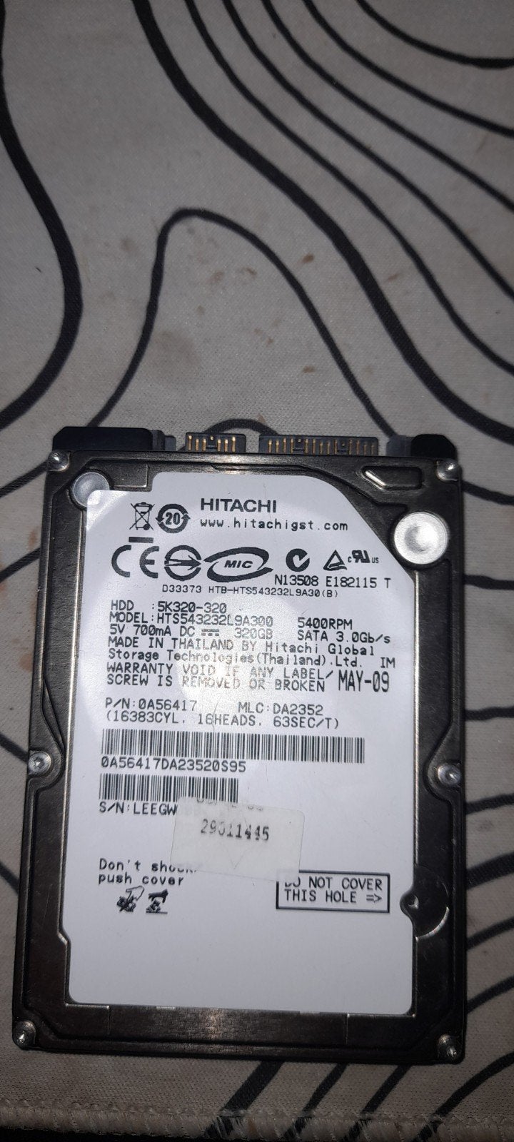 Hitachi 320GB SATA HDD 2.5 inch voor Laptop/Desktop, Computers en Software, Harde schijven, Intern, Gebruikt, 320GB, Verzenden