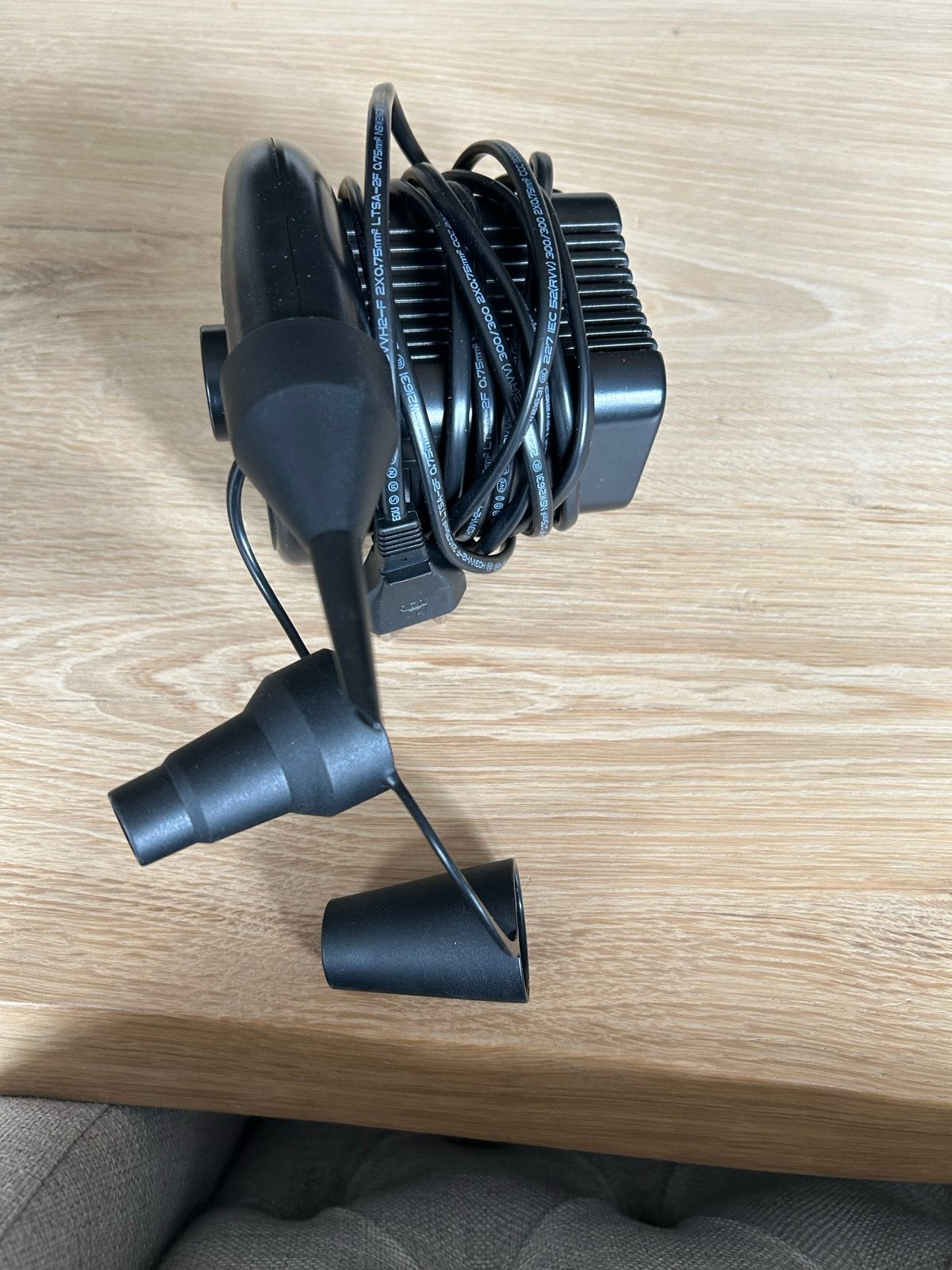 West Basy Camp Elektrische Pomp 230V - Opblaas/Leegloop, Ophalen, Zo goed als nieuw, Elektrisch
