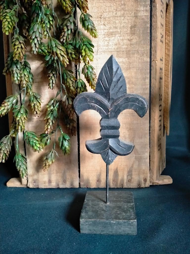 Franse lelie op voet, Ophalen of Verzenden, Nieuw