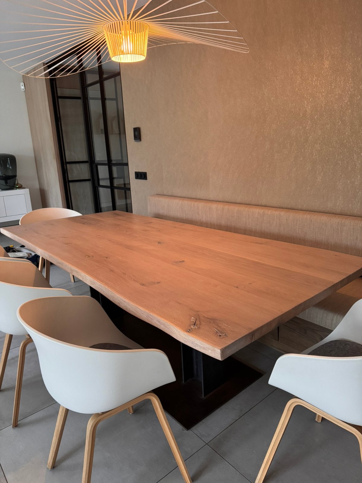 Eikenhouten eettafel met stalen voet, Ophalen, Zo goed als nieuw