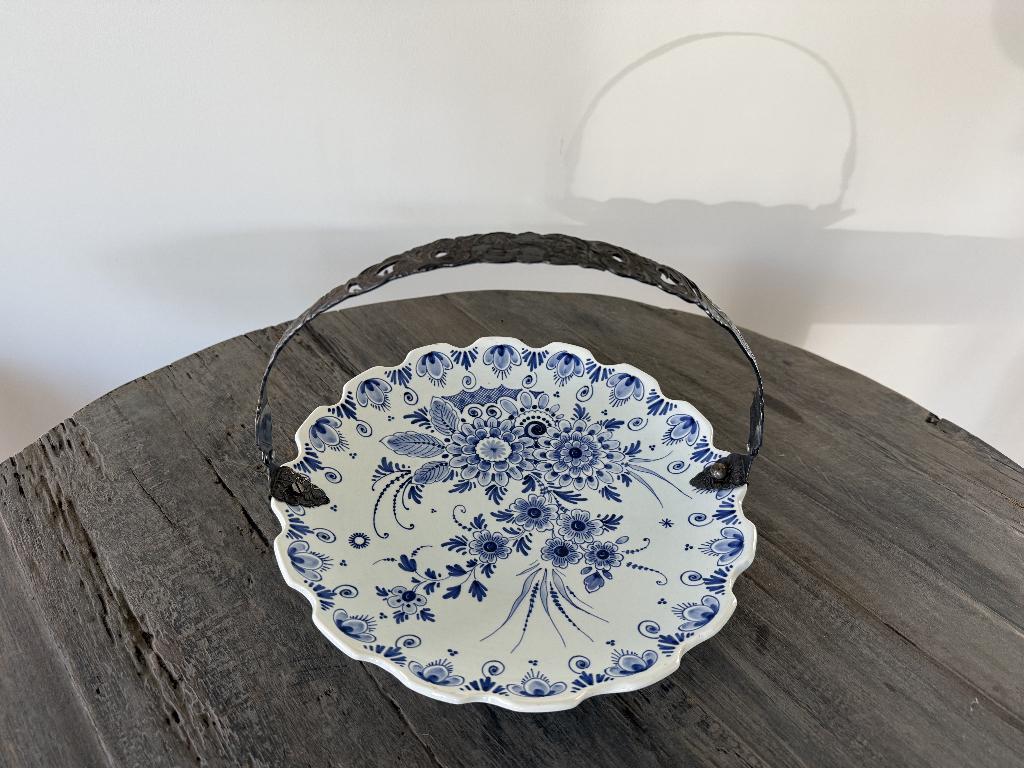 Delftsblauw bord met zilver handvat, Delfts Schoonhoven 1666, Antiek en Kunst, Ophalen of Verzenden