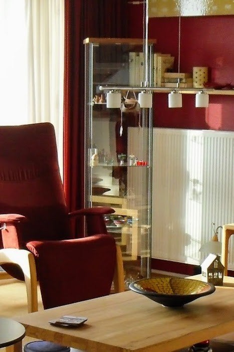 Ikea glazen vitrinekast Detolf, Ophalen, Minder dan 50 cm, Glas, 150 tot 200 cm