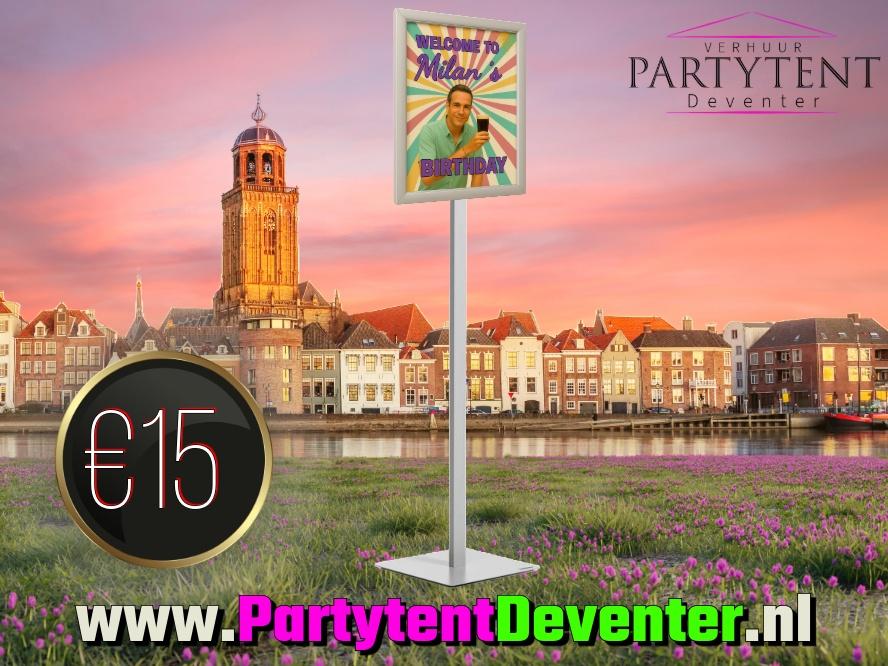 Feestje! Persoonlijk Welkomstbord/ Vloerstaander te huur, Ophalen, Nieuw, Verjaardag