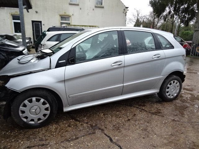 Mercedes B 170 bj 2009 1.7 85 kw benz 5g voor demontage., Gebruikt, -, Ophalen of Verzenden, -