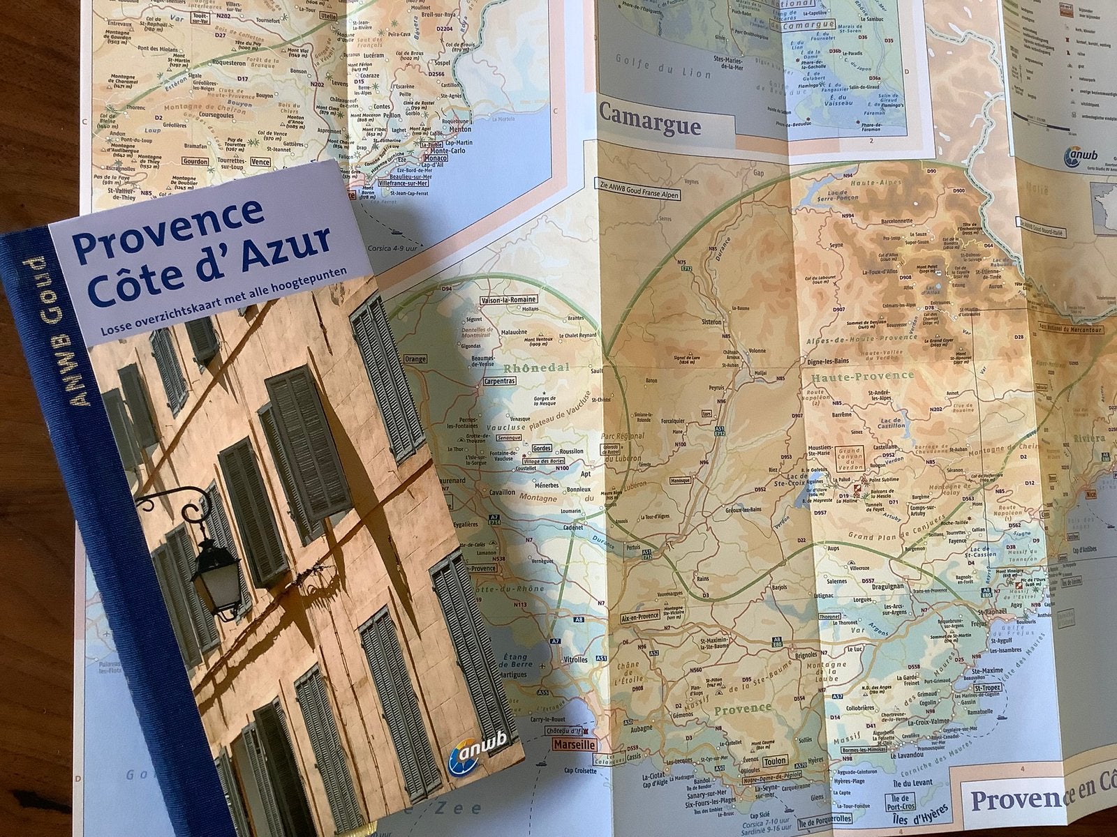 Provence Frankrijk ANWB GOUD reisgids 384pg + kaart, Ophalen of Verzenden, Zo goed als nieuw