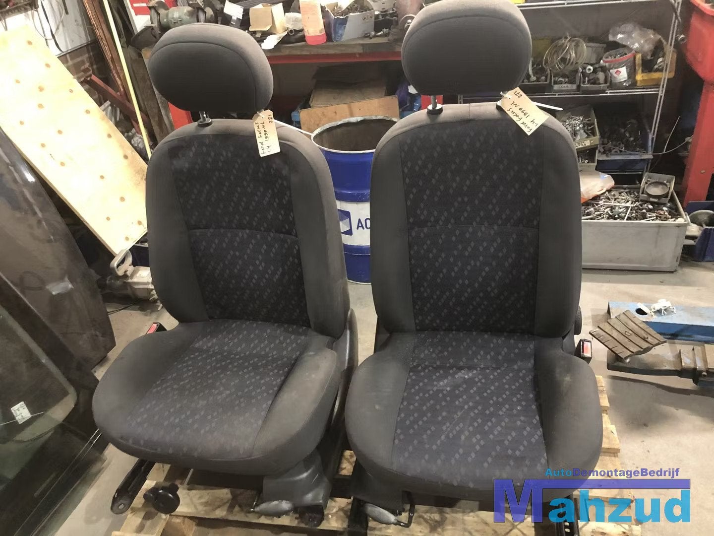 Ford Focus Voorstoelen bestuurderstoel bijrijderstoel stoel, Gebruikt, Info@ford.com, Ophalen of Verzenden, Ford