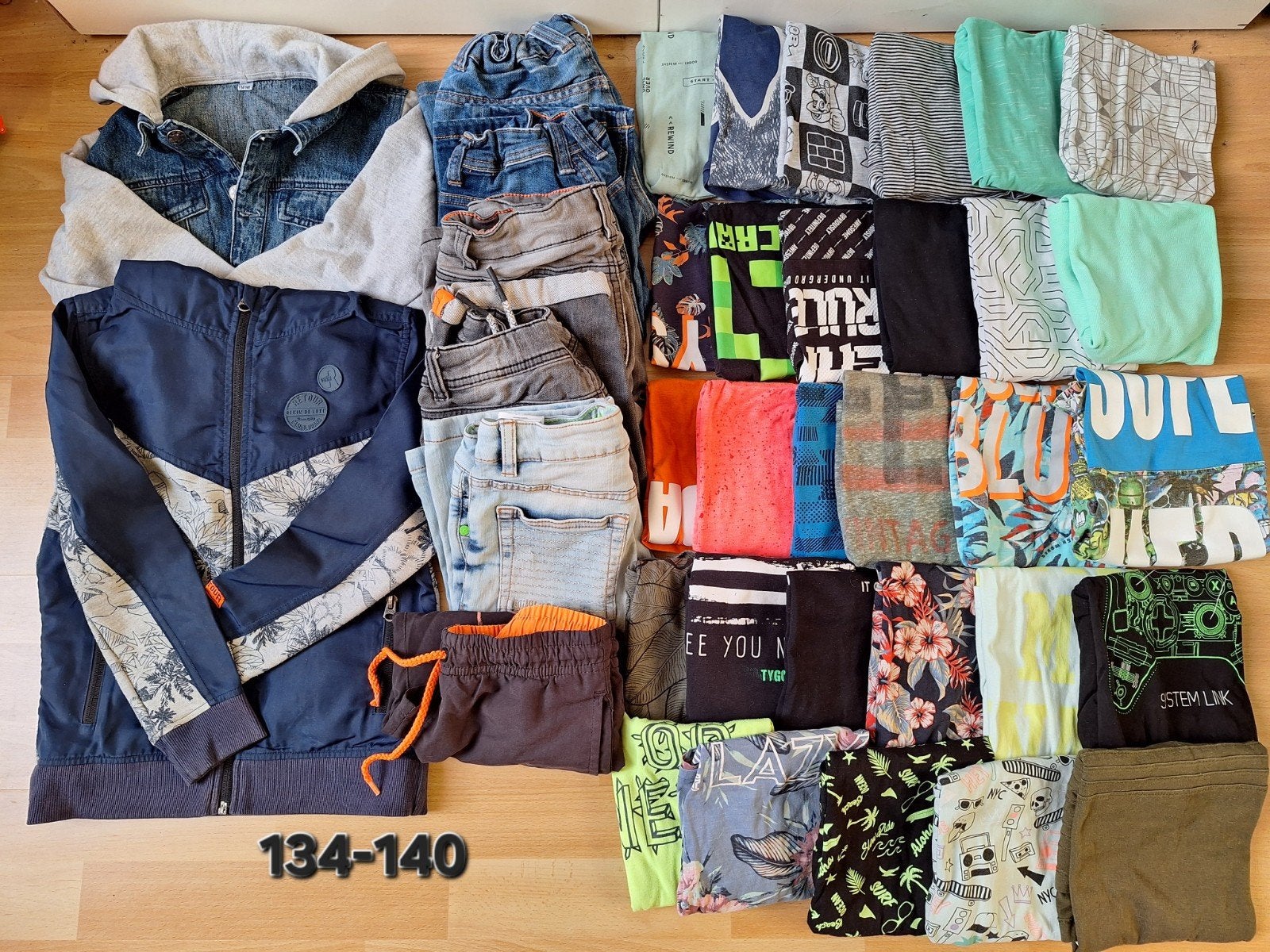groot zomerkledingpakket jongens maat 134-140, Ophalen of Verzenden, Zo goed als nieuw, Jongen, Trui of Vest