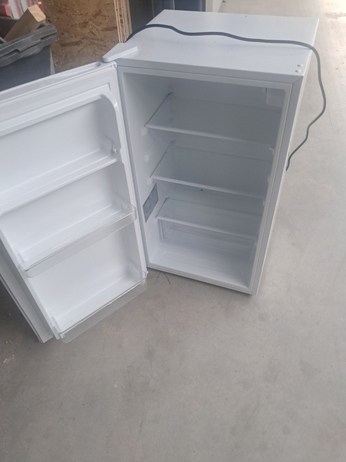 Inventum KK471W/01 Koelkast - 93L - Wit, Witgoed en Apparatuur, Koelkasten en IJskasten, Zonder vriesvak, 75 tot 100 liter, Zo goed als nieuw