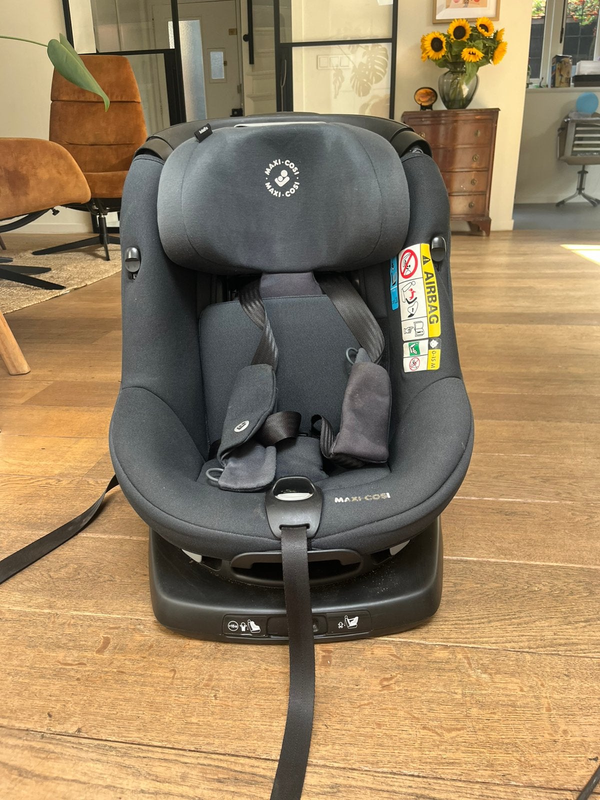 Maxi-cosi autostoel Axiss Fix 360, Ophalen, 9 t/m 18 kg, Slaapstand, Zo goed als nieuw