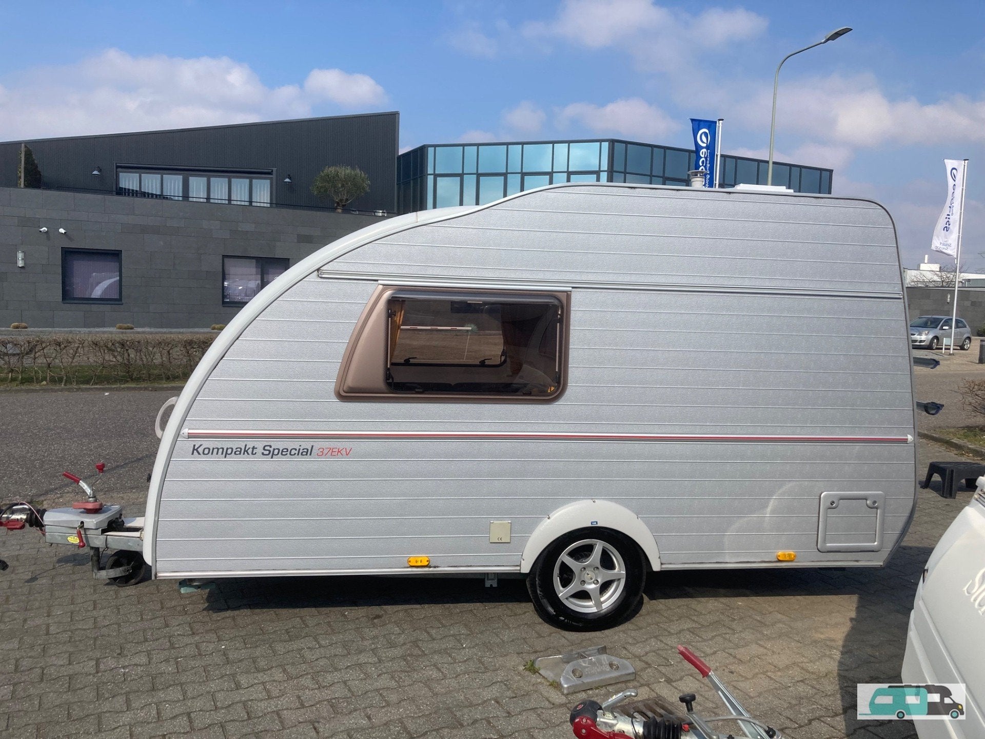 Kip Kompakt 37EK 2004 (bj 2004), Caravans en Kamperen, Kip, Bedrijf, 500 - 750 kg, Luifel