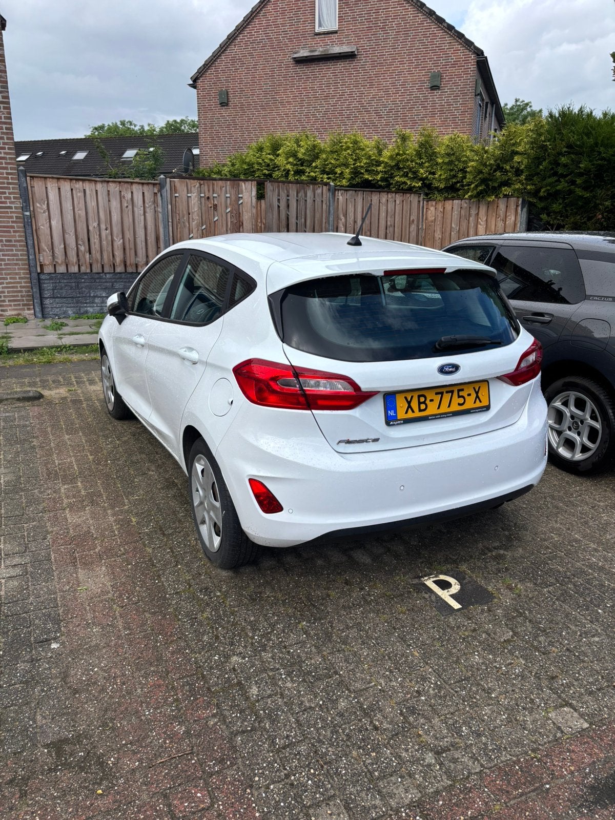 Ford Fiësta 1.1 70pk 5dr 2018 Wit, Voorwielaandrijving, 40 €/maand, USB, Wit