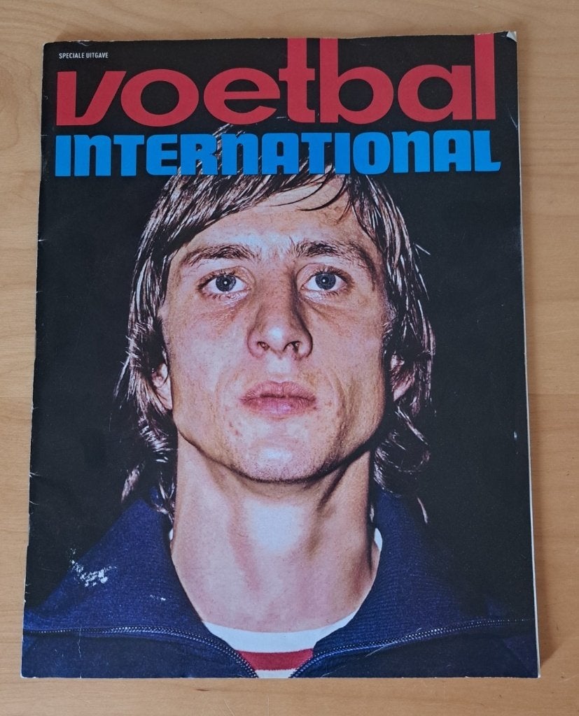 Johan Cruijff - VI Speciale uitgave + extras, Ophalen of Verzenden, Gebruikt, Ajax, Boek of Tijdschrift