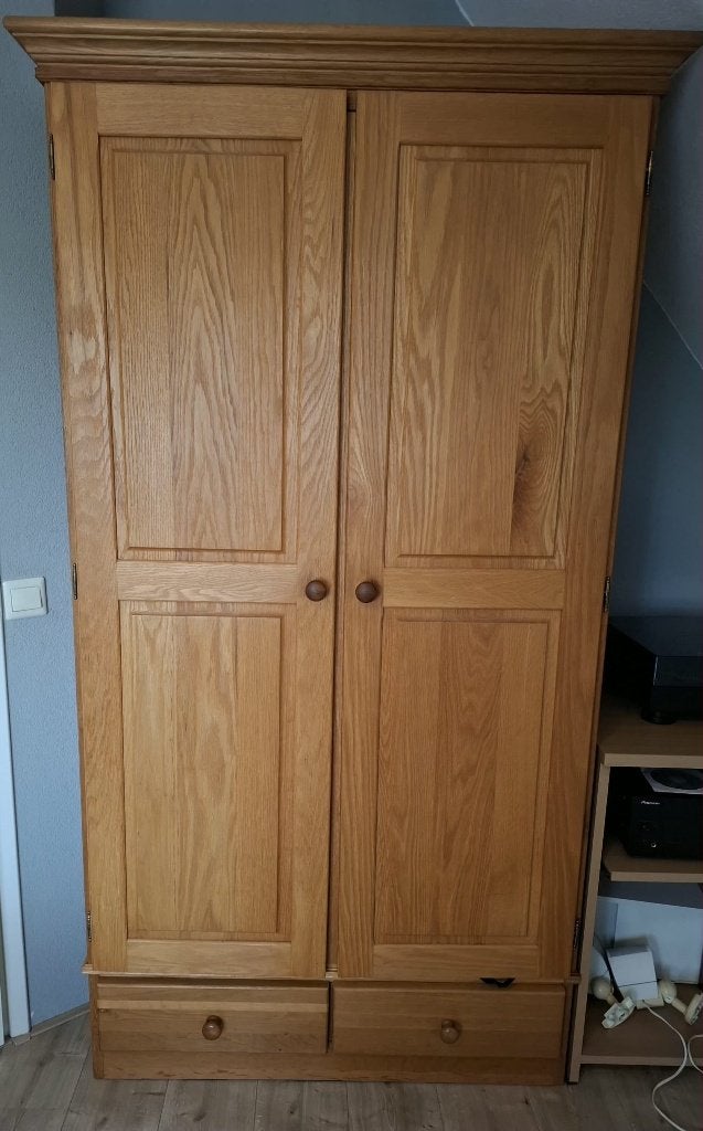 Eiken klerenkast, Gebruikt, 100 tot 150 cm, Klassiek, Eikenhout